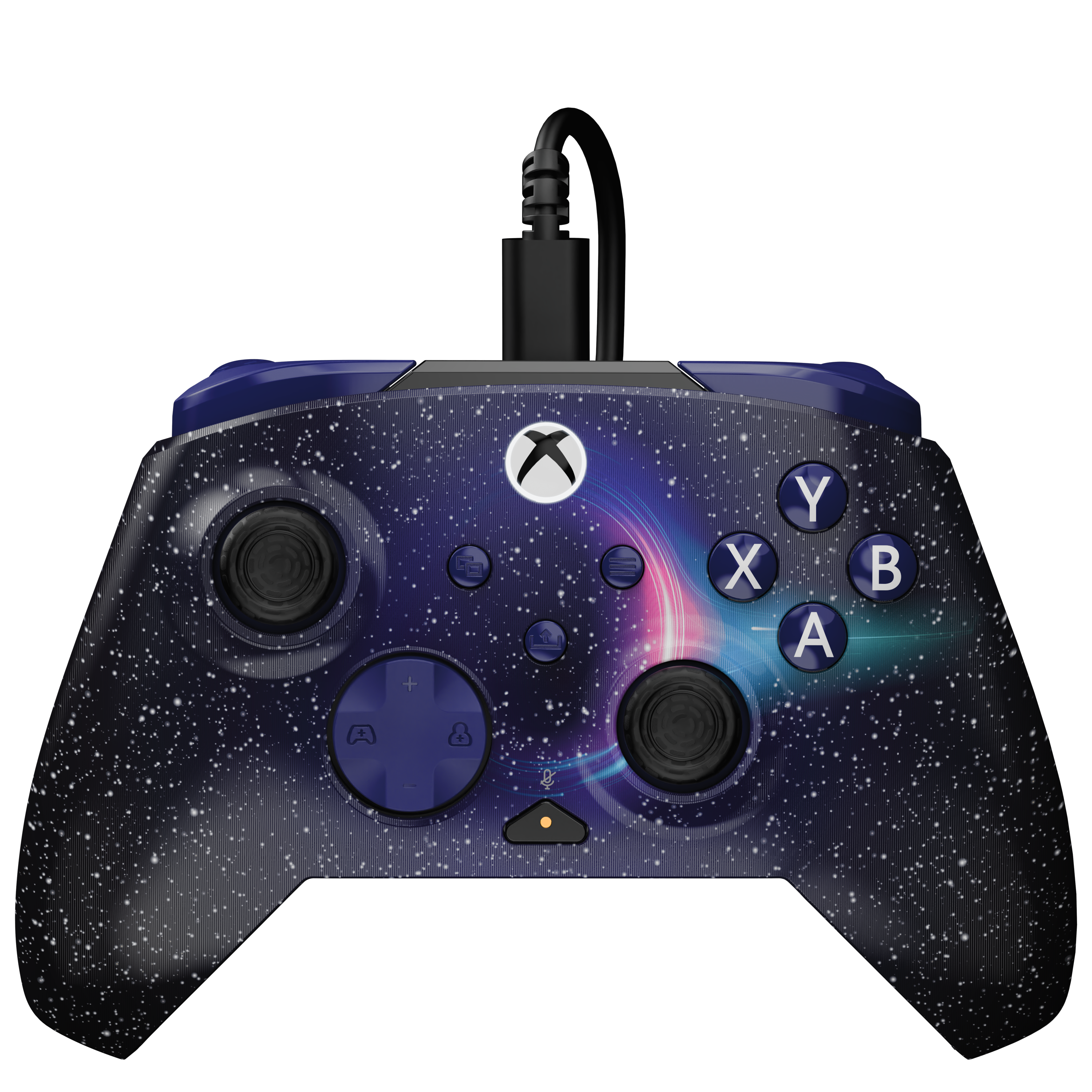 Kontroler Xbox z motywem galaktyki i podłączonym kablem USB na białym tle.