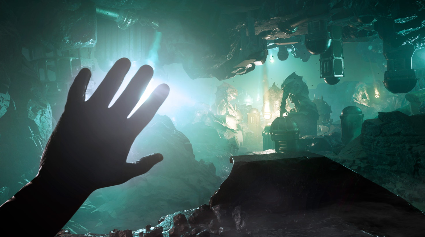 Eine Hand greift in eine helle, grün beleuchtete Höhle mit mysteriösen futuristischen Strukturen und Statuen.