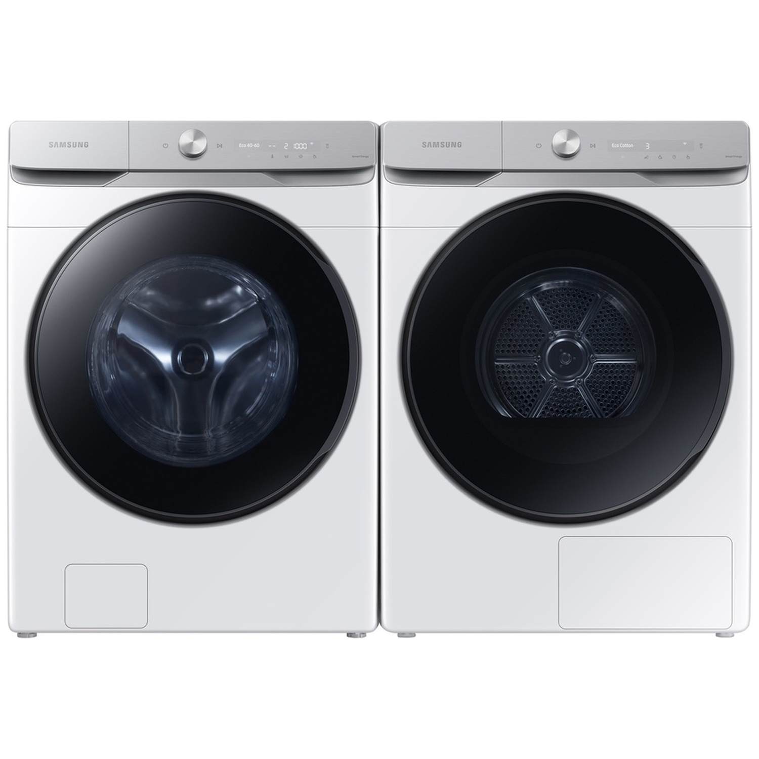 Twee witte Samsung-apparaten naast elkaar: een wasmachine links en een droger rechts tegen een witte achtergrond.