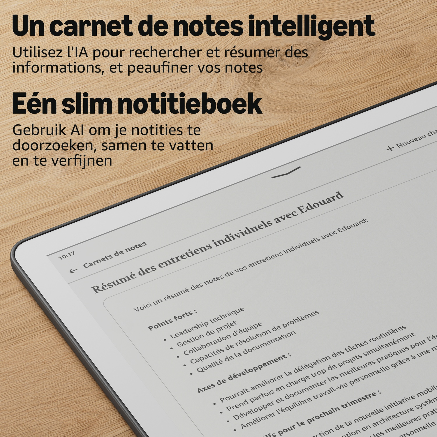 Een digitaal notitieboek op een houten oppervlak met Franse en Nederlandse promotietekst over AI-functies.