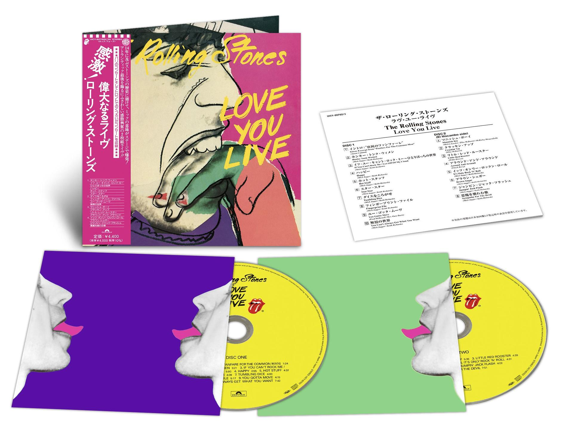 The Rolling Stones album Love You Live met hoes, inlays, cd en obi-strip op witte achtergrond.