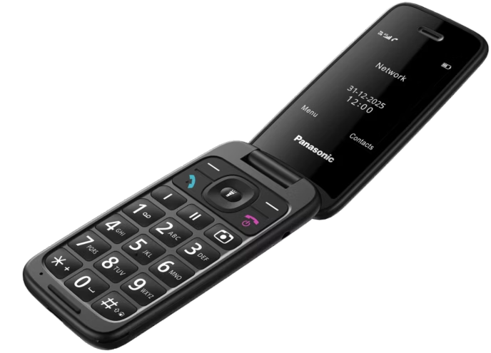 Egy fekete Panasonic kagylótelefon nagy gombokkal és megvilágított képernyővel fekete háttér előtt.
