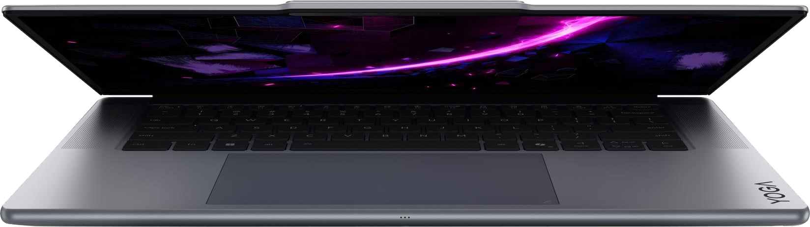 Nyitott szürke laptop fekete billentyűzettel és absztrakt lila fénysávval a kijelzőn, fekete háttér előtt.