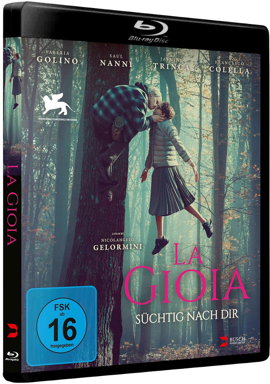 Blu-ray-Hülle des Films La Gioia mit einer Frau, die in einem Wald in der Luft schwebt, während ein Mann sie berührt.