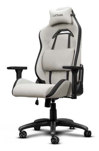 Silla de juego beige y negra con reposacabezas con ruedas sobre fondo blanco.