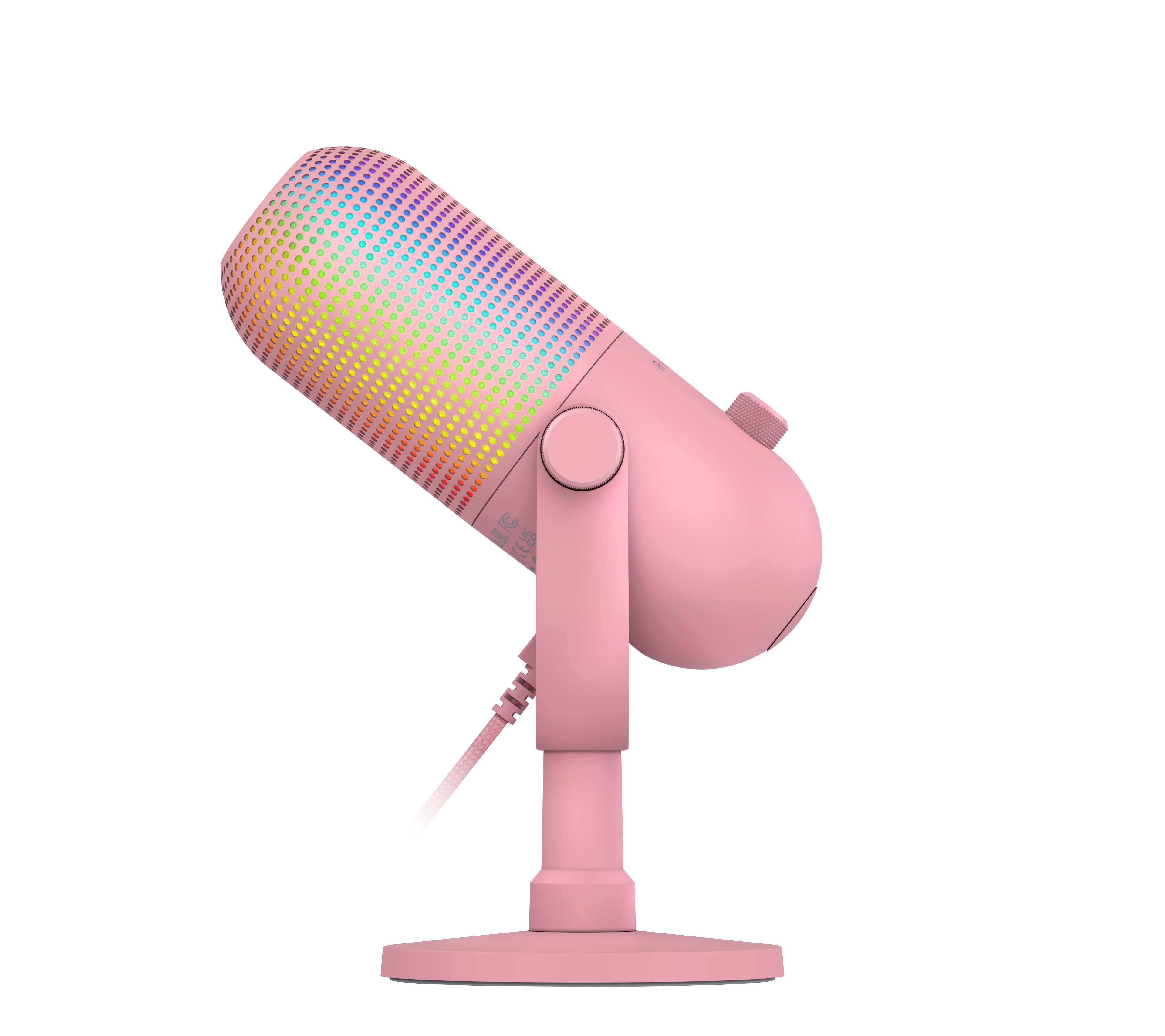Ein rosafarbenes USB-Mikrofon mit einem Regenbogen-LED-Gitter auf einem Ständer vor weißem Hintergrund.
