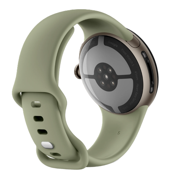Rückseite einer grünen Google Pixel Watch 5 mit Herzfrequenzsensor auf schwarzem Hintergrund.