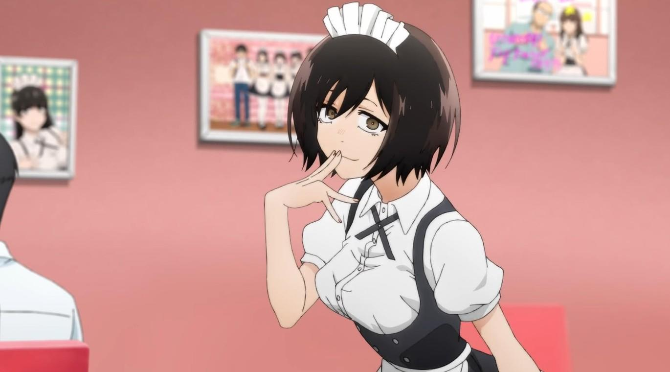 Ein Anime-Mädchen im Maulkostüm mit schwarzem Haar und weißer Haube lächelt in einem rosa Raum.