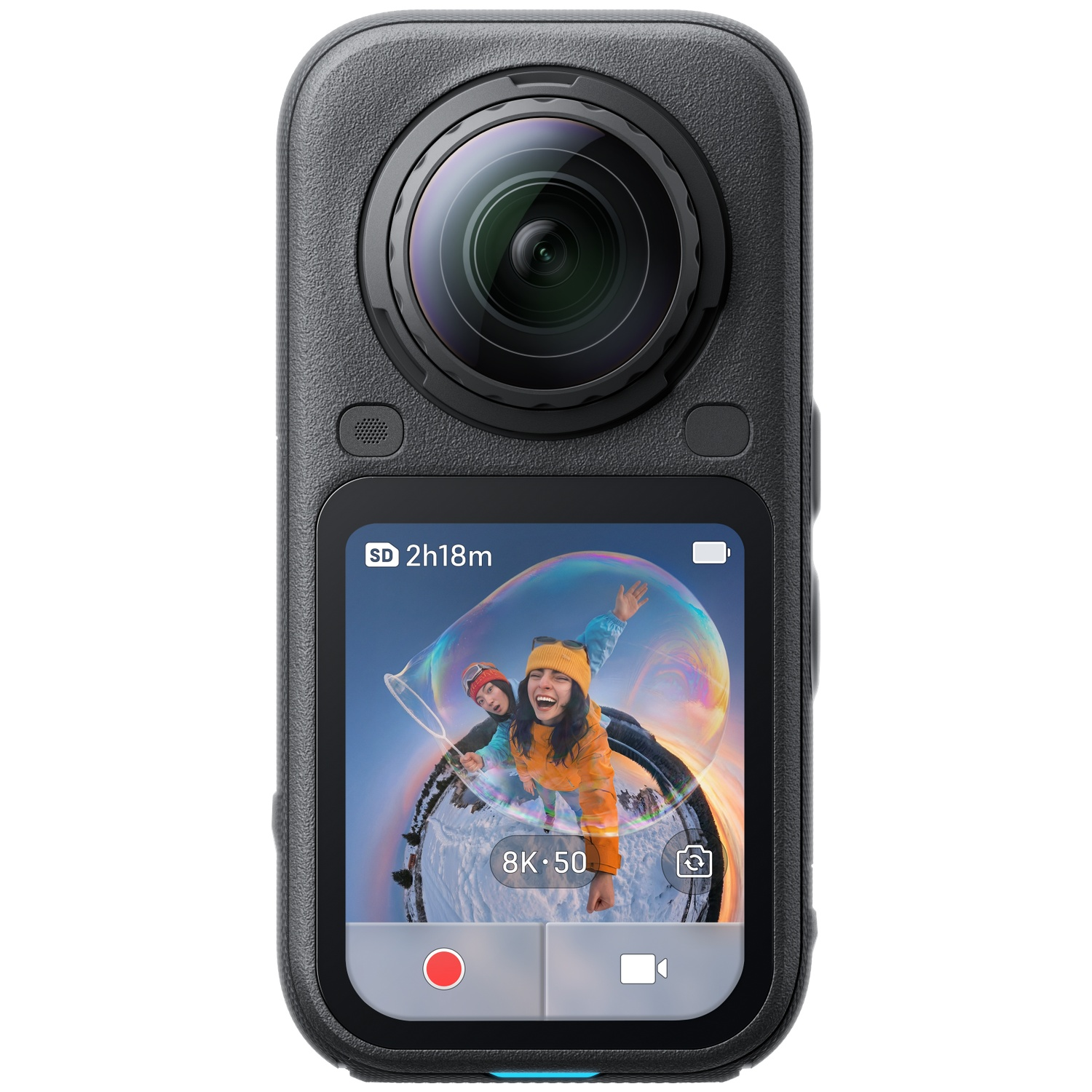 Zwarte actiecamera met een grote lens bovenop en touchscreen dat twee vrouwen in de sneeuw toont.