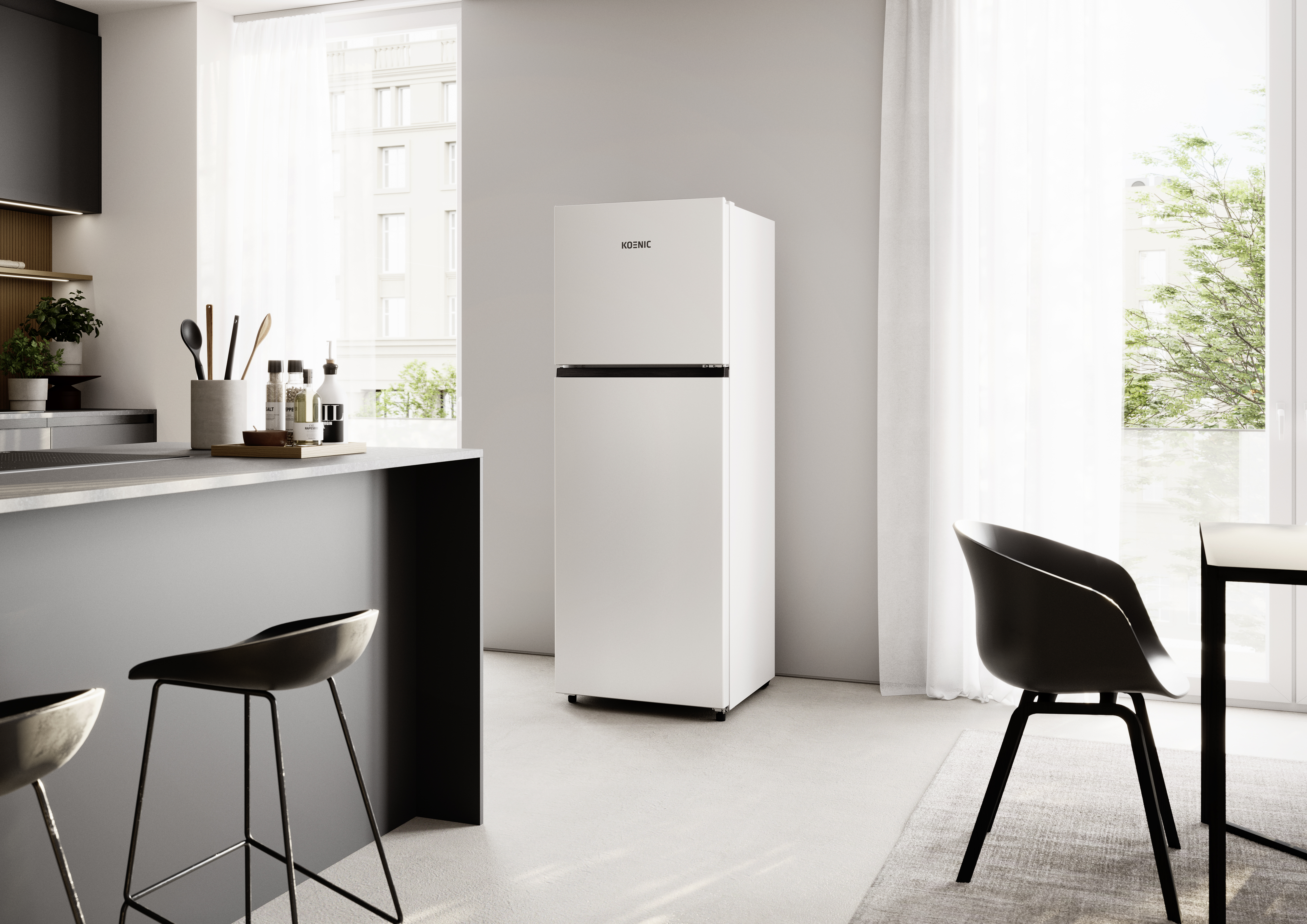 Un refrigerador blanco se encuentra en una cocina moderna con una barra y sillas.