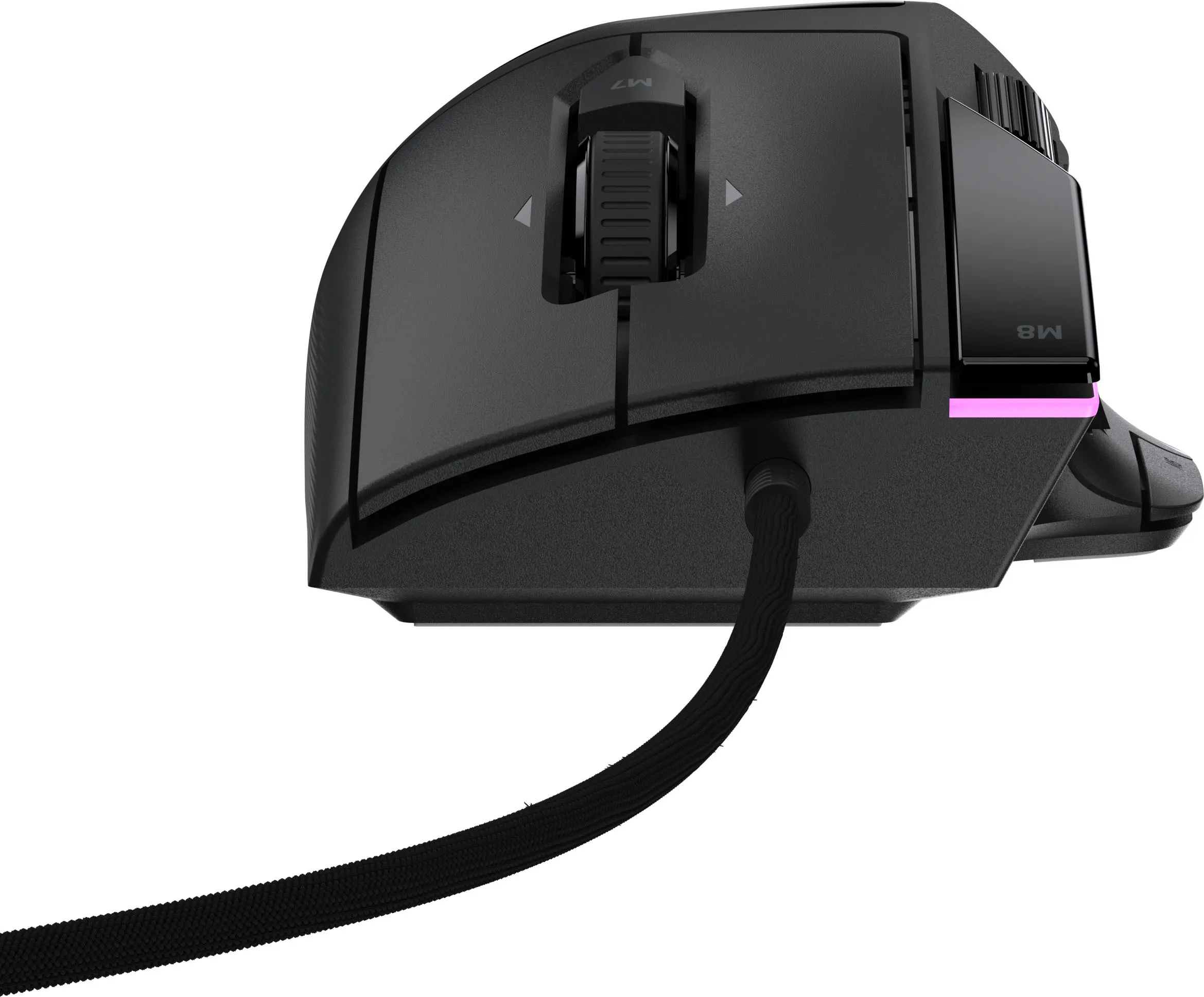 Un mouse da gioco cablato nero con illuminazione integrata su sfondo bianco.