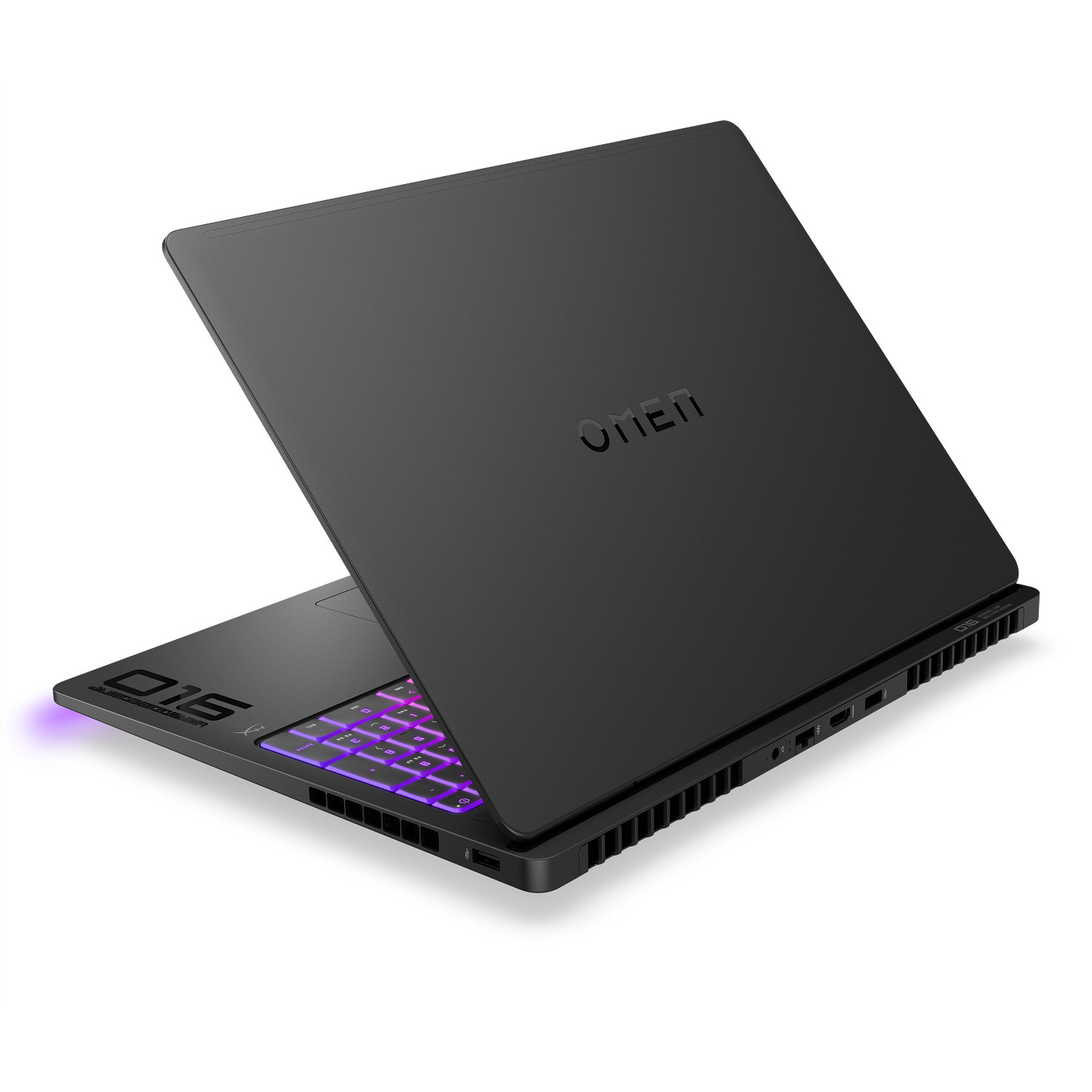 Portátil negro HP Omen 16 con teclado iluminado sobre fondo blanco.