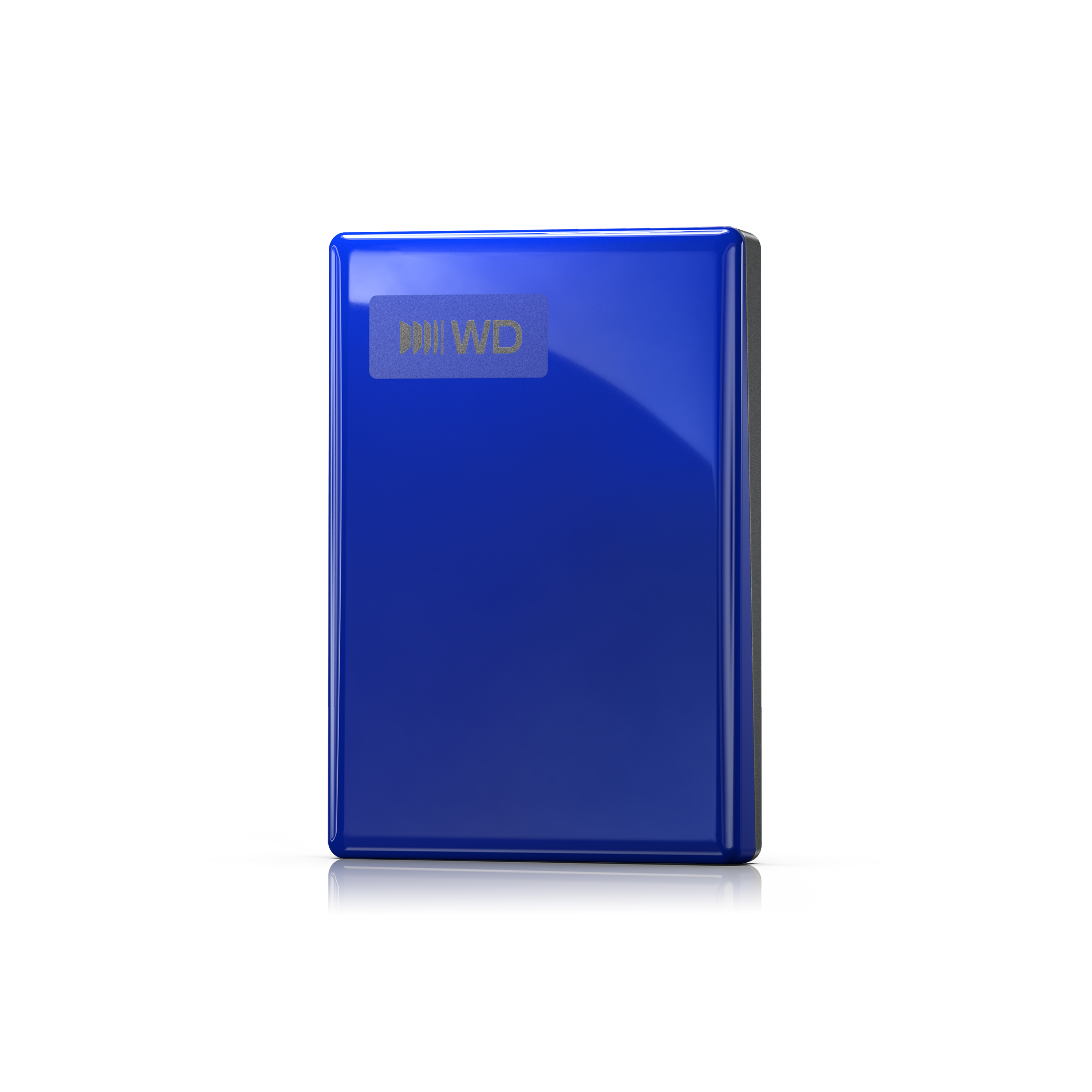 Eine glänzende, blaue WD-Festplatte steht aufrecht auf weißem Grund.