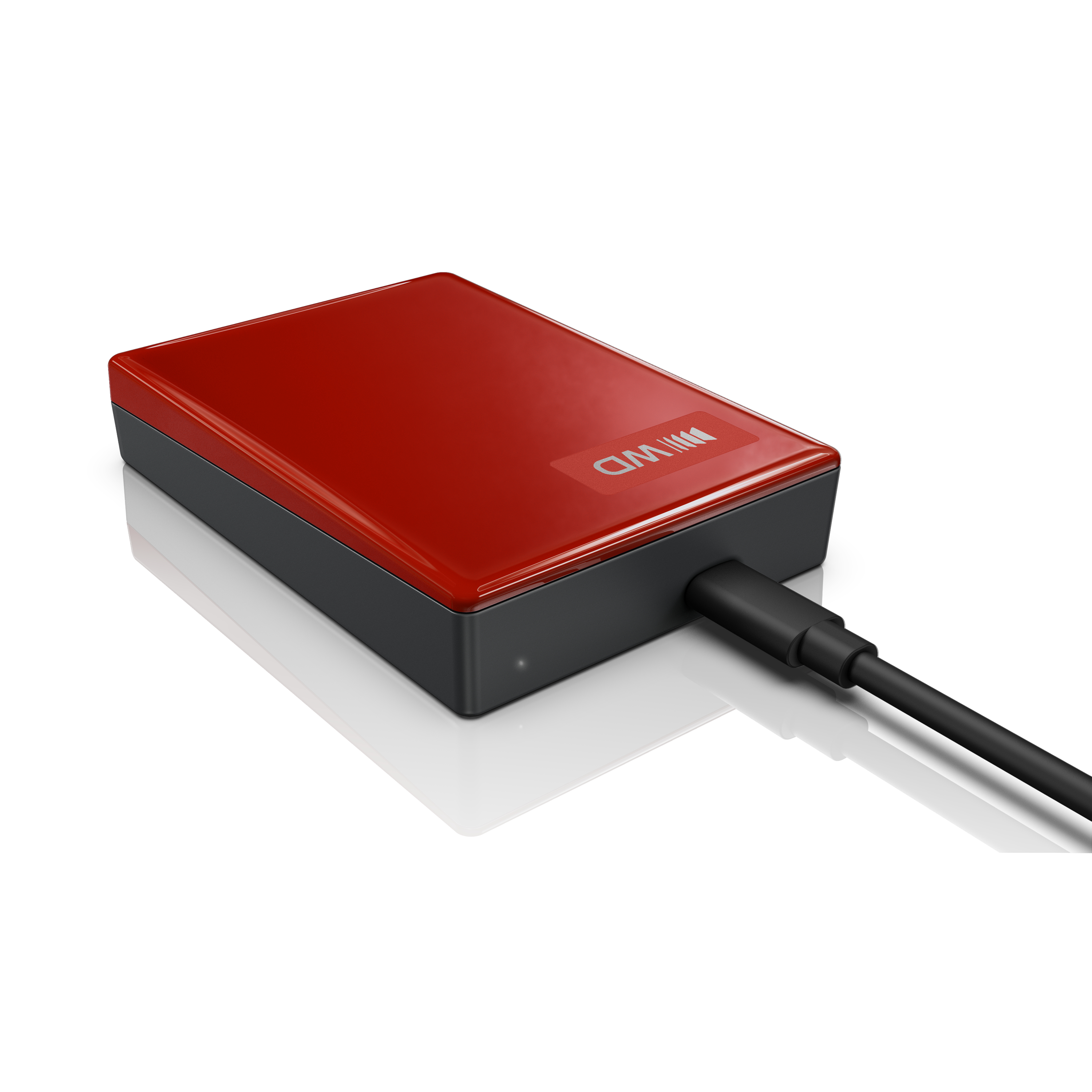 Glänzende rote externe Festplatte mit schwarzem Gehäuse und angeschlossenem USB-Kabel.
