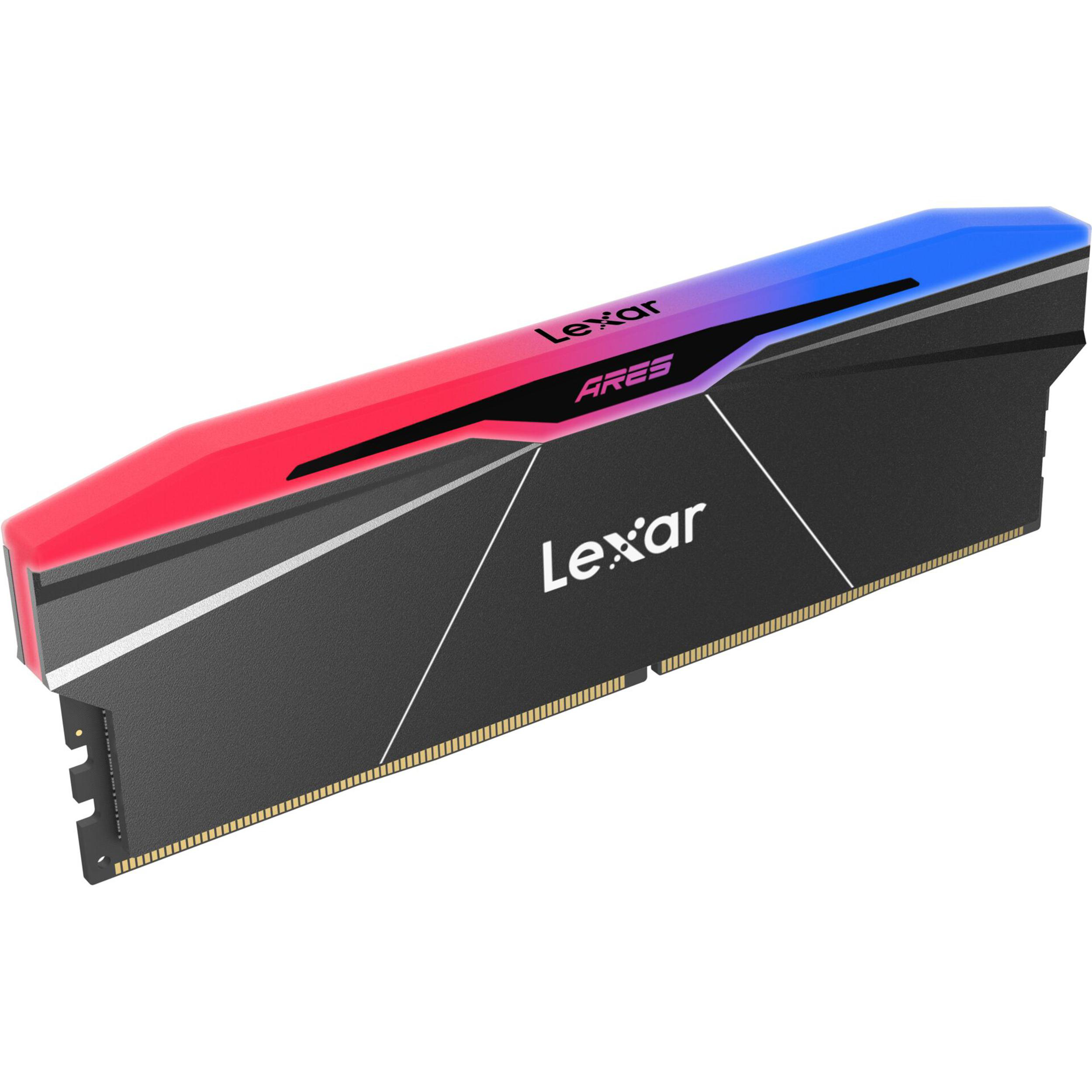 Lexar ARES RGB DDR5 RAM-Stick mit schwarzem Kühlkörper und rot-blauer Beleuchtung.