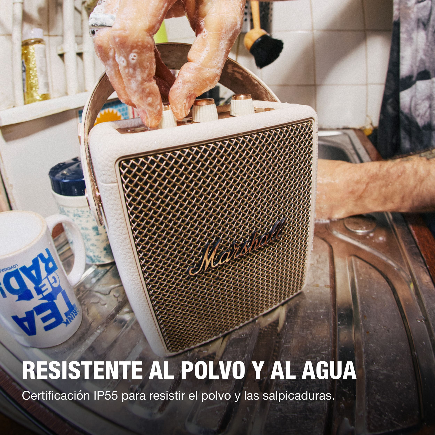 Resistente al polvo y al agua. Certificación IP55 para resistir el polvo y las salpicaduras.