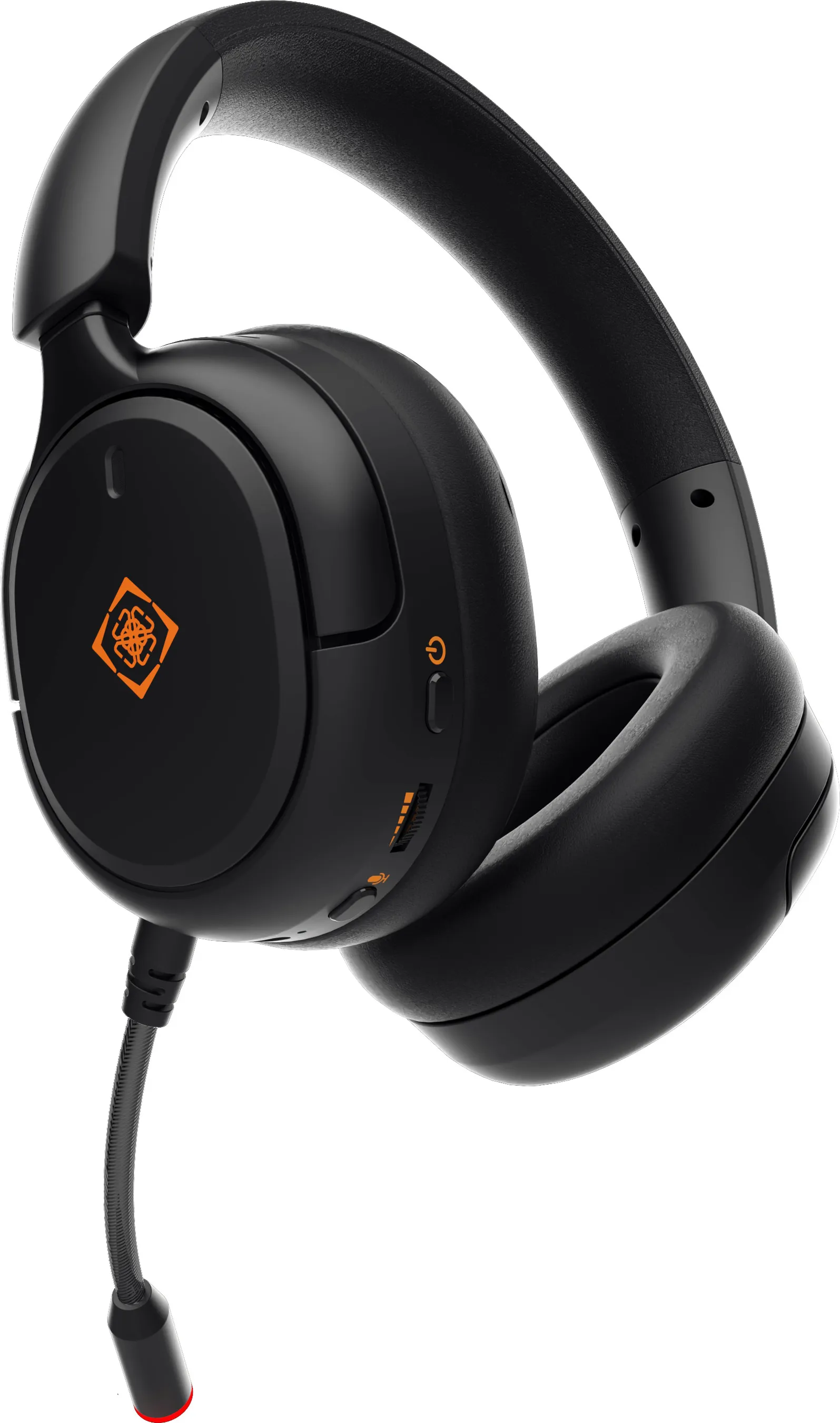 Casque de jeu noir avec un logo orange et un microphone attaché sur fond blanc.