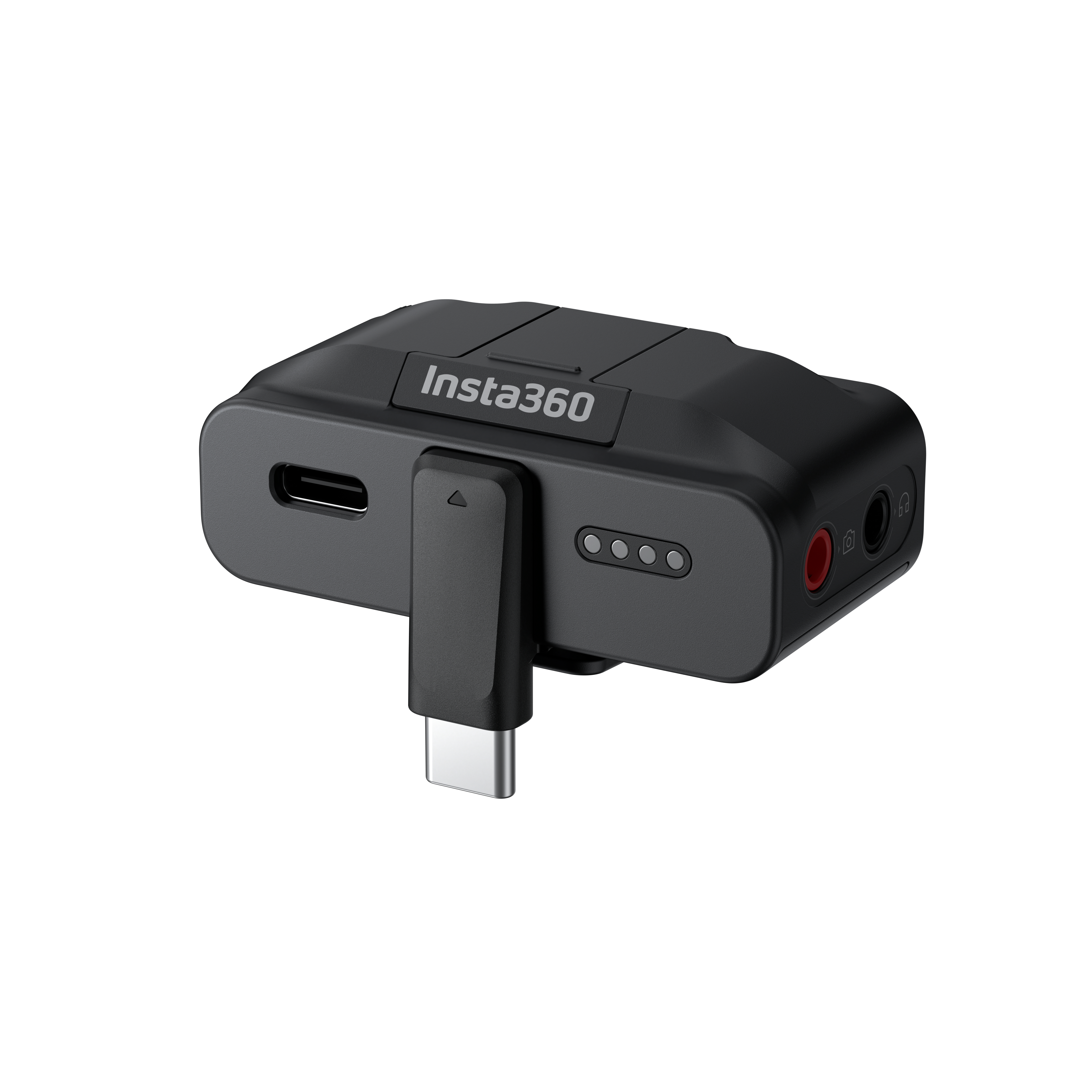 Ein schwarzer Insta360-Mikrofonadapter mit einem USB-C-Anschluss und Audio-Buchsen auf weißem Hintergrund.