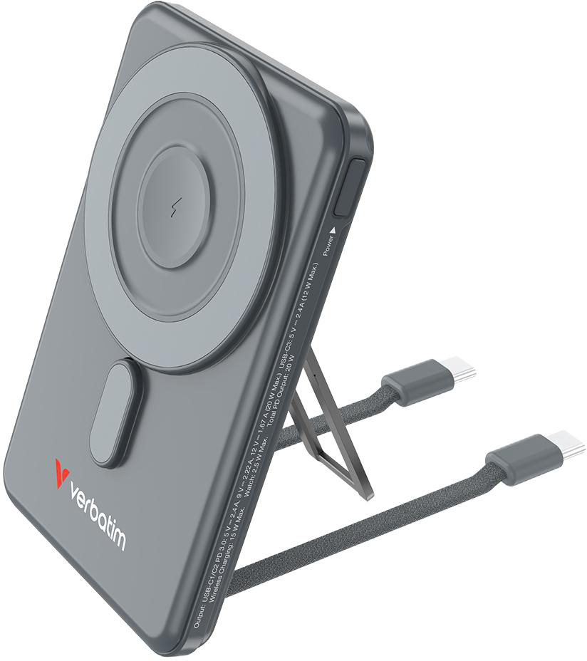 Graue Verbatim-Powerbank mit integriertem Ständer und zwei USB-C-Kabeln.
