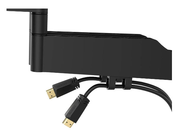 Zwei schwarze HDMI-Kabel sind ordentlich in einer Kabelführung unter einem schwarzen Arm befestigt.