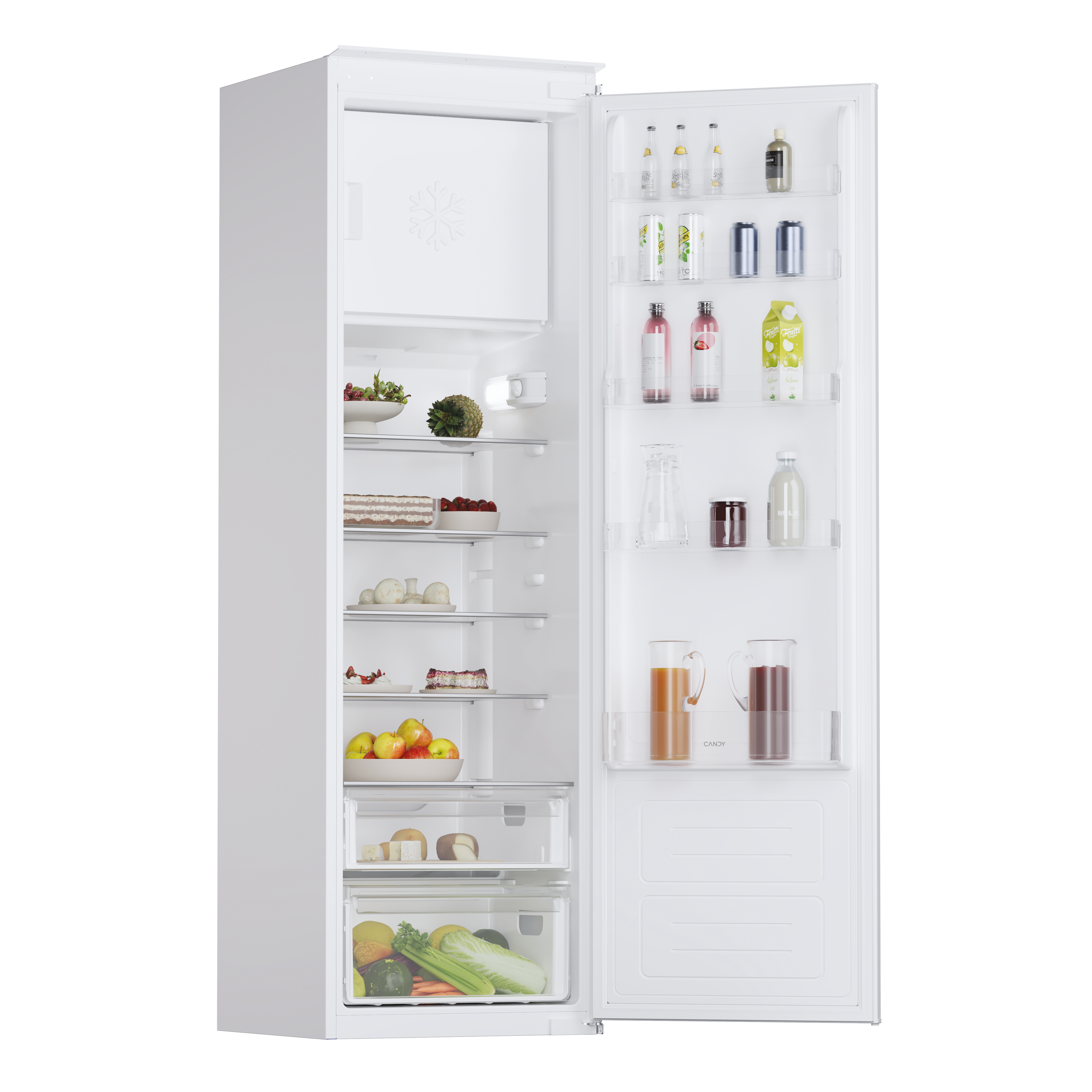Ein offener weißer Kühlschrank gefüllt mit Getränken, Obst, Gemüse und Lebensmitteln auf den Ablagen.