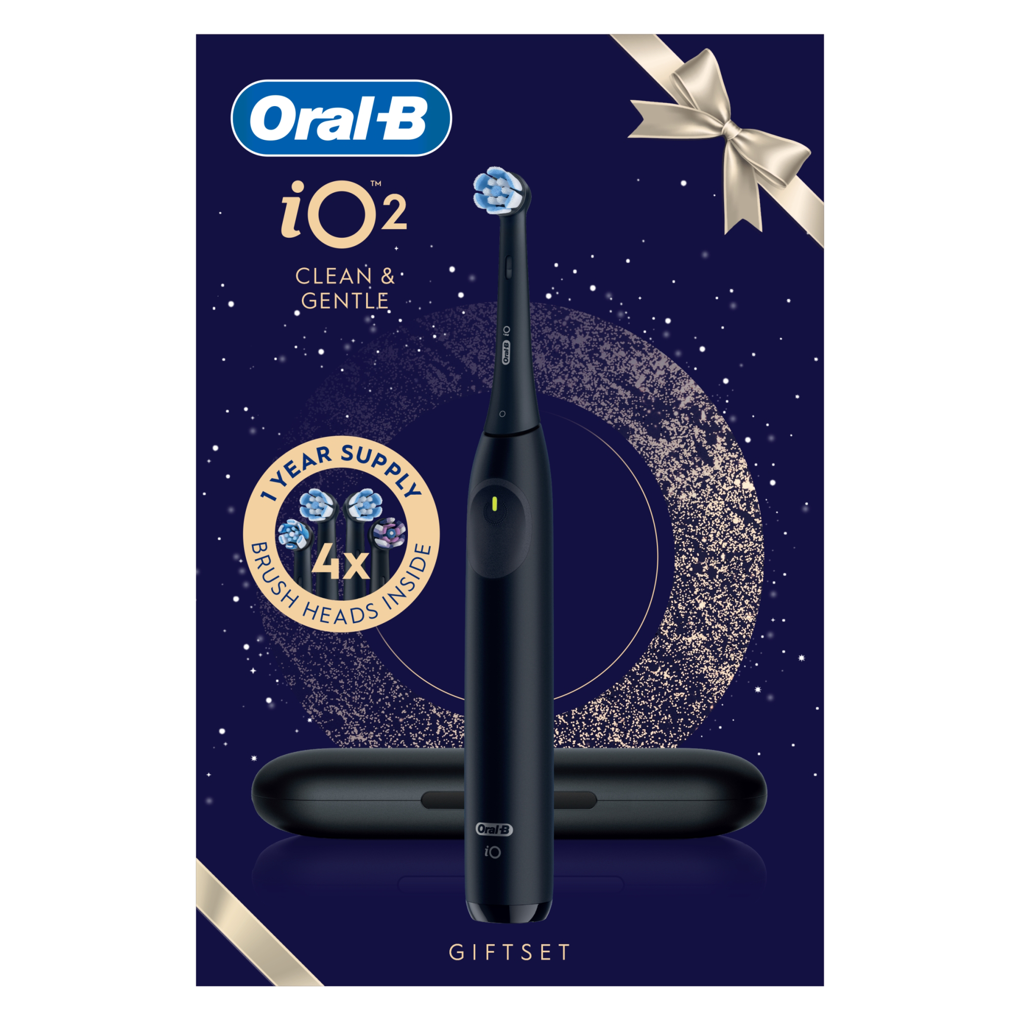 Kék Oral-B iO2 ajándékkészlet fekete elektromos fogkefével és tokkal csillagos háttér előtt.