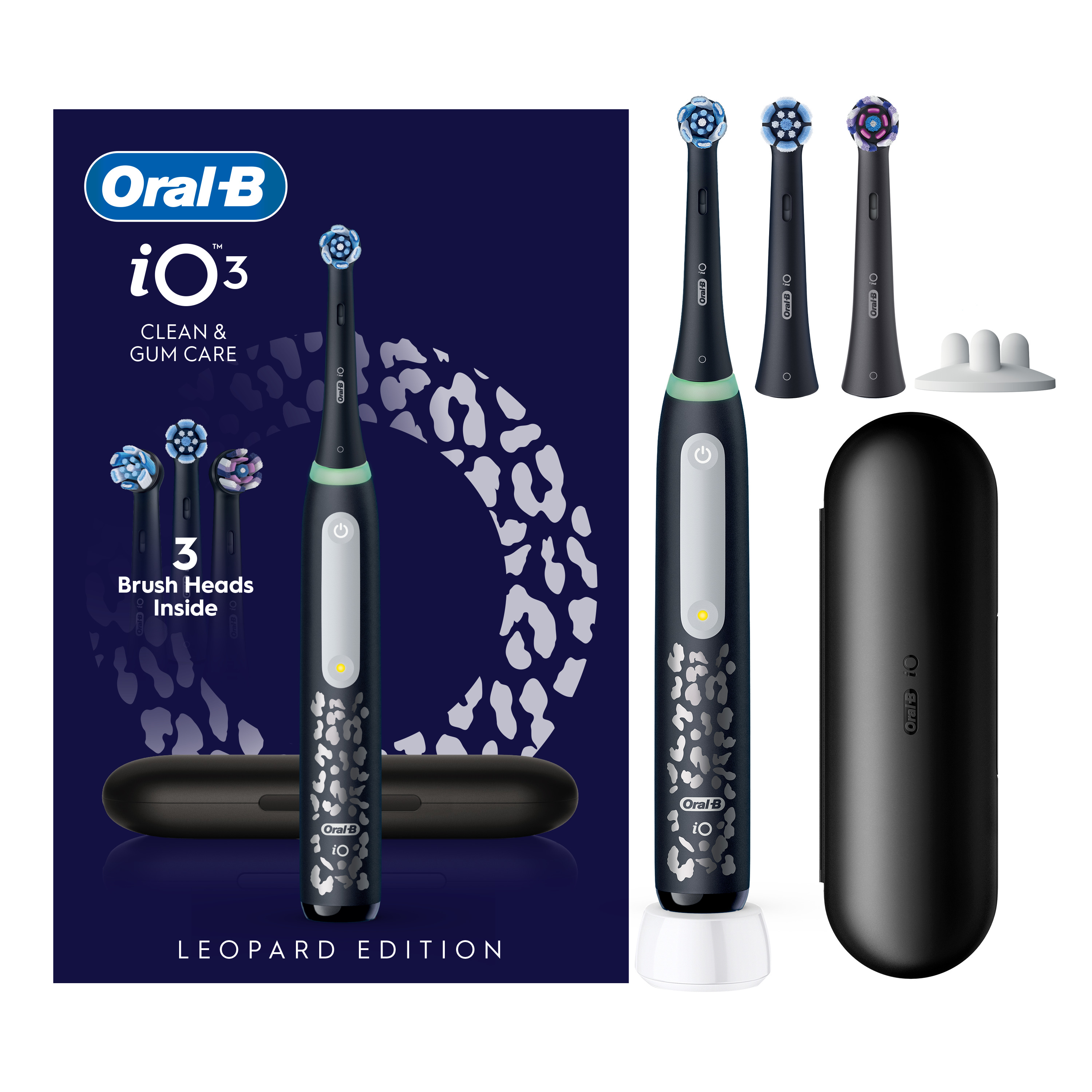 Oral-B iO3 Leopard Edition elektromos fogkefe tartozékokkal kék háttér előtt.