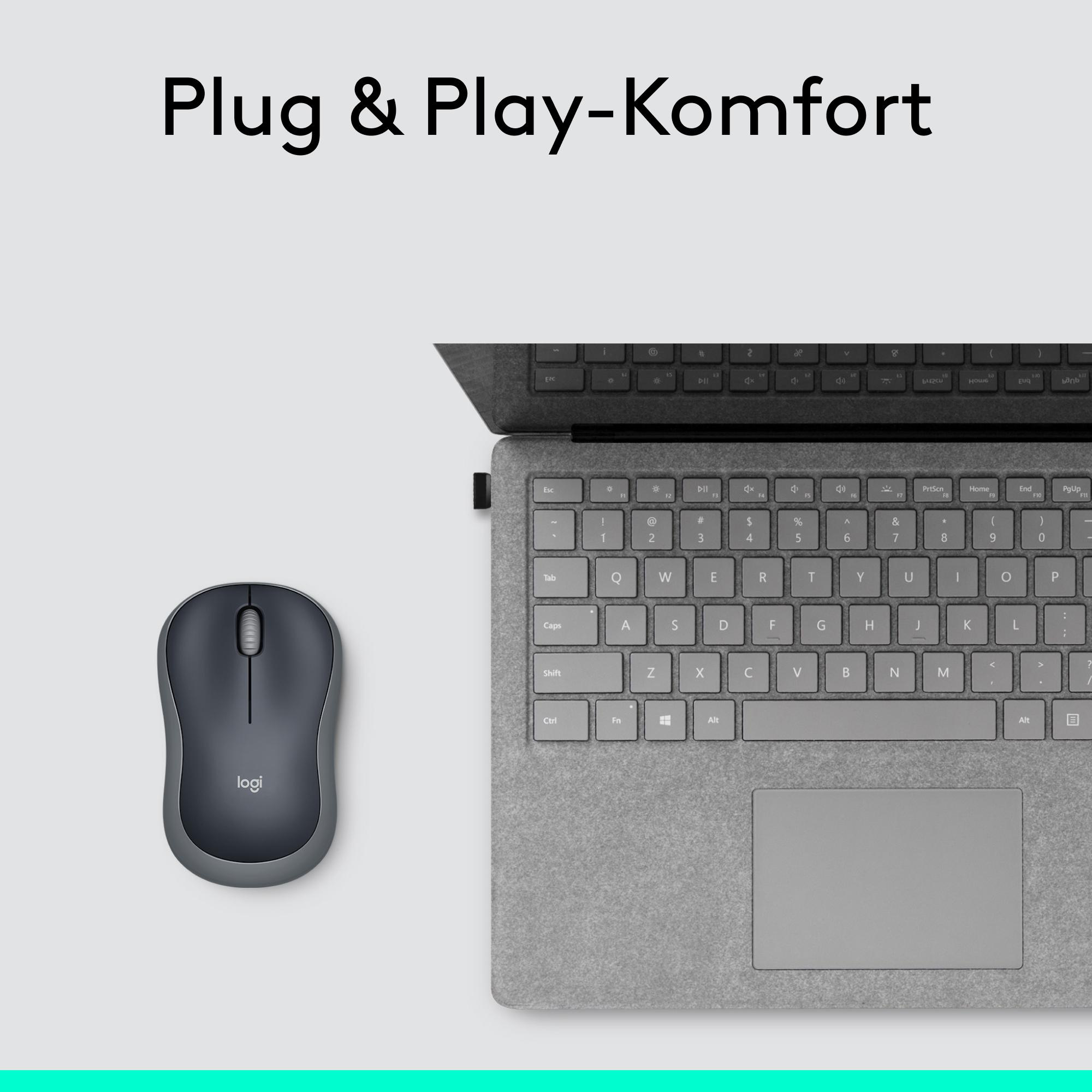 Graue Logitech Maus und ein grauer Laptop auf hellem Hintergrund mit dem Text "Plug & Play-Komfort".
