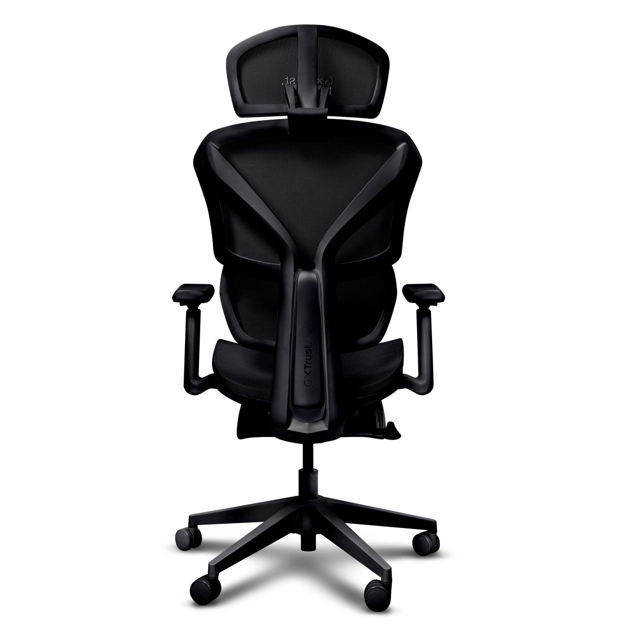 Ein schwarzer ergonomischer Buerostuhl von hinten mit Kopfstuetze und Rollen.
