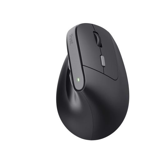 Kaydırma tekerleği, yan düğmeleri ve küçük yeşil gösterge ışığı olan siyah ergonomik dikey bilgisayar faresi.