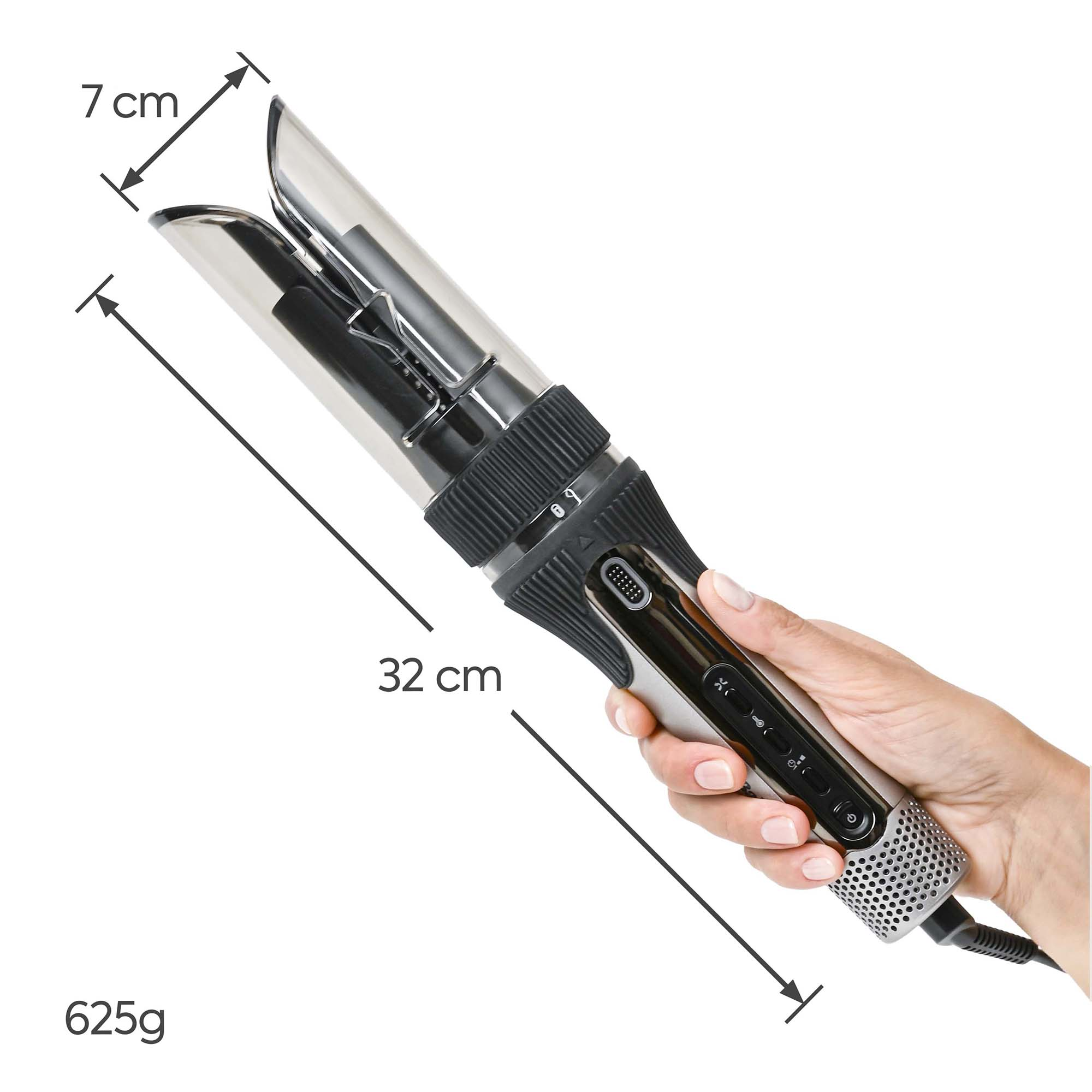 Mano sosteniendo rizador de pelo con flechas de dimensiones de 7 cm, 32 cm y 625g.