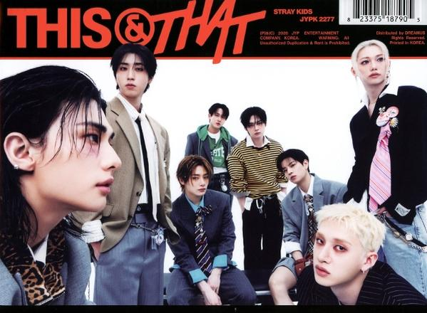 Stray Kids posieren auf einem Magazincover mit dem Titel "THIS & THAT" vor weißem Hintergrund.