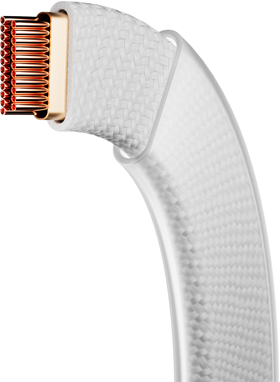 Ein weißes, geflochtenes Kabel mit freiliegenden goldenen und roten Kupferkontakten in einer transparenten Hülle.