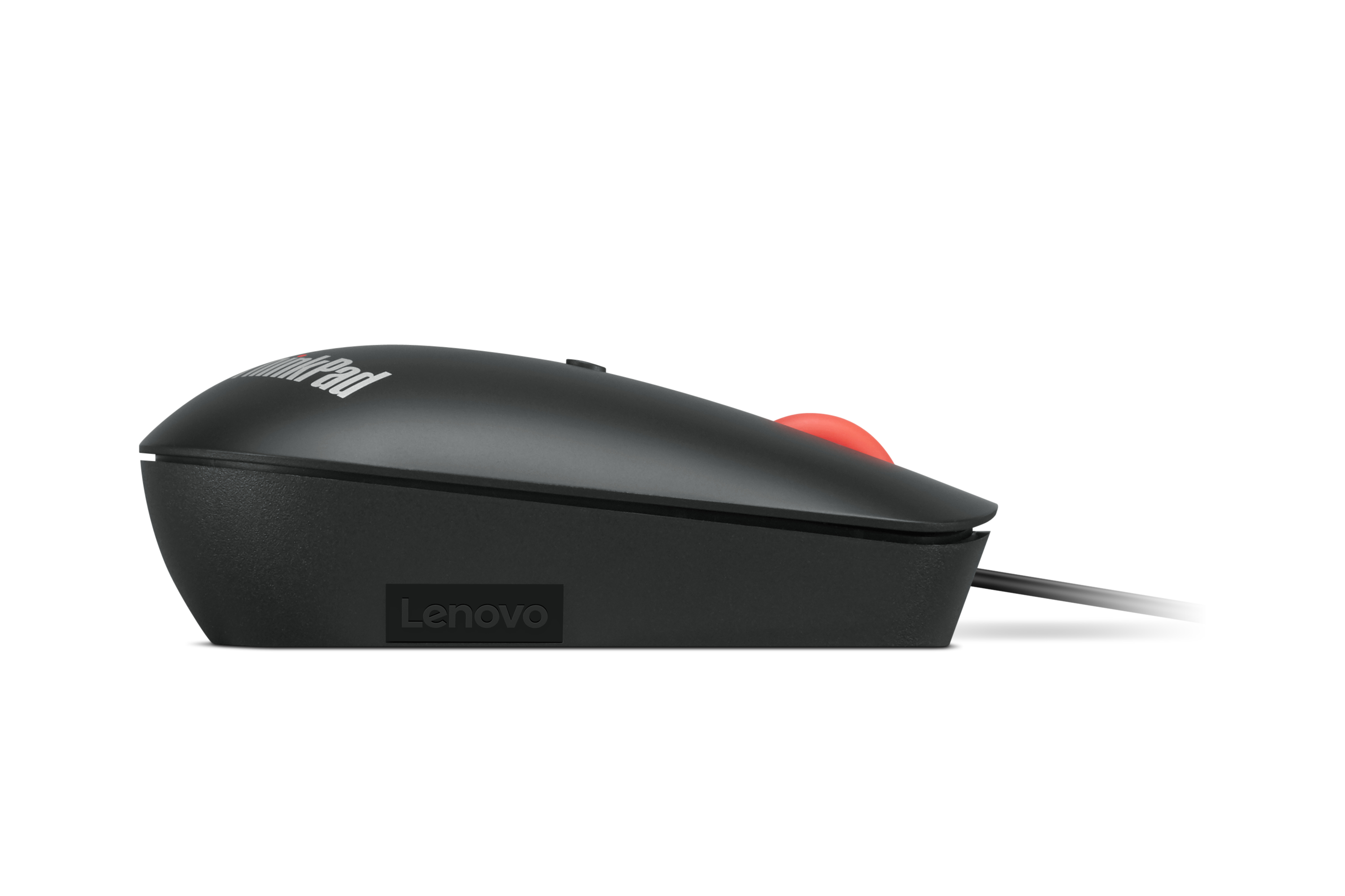 Seitenansicht einer schwarzen Lenovo ThinkPad Computermaus mit rotem Mausrad vor weißem Hintergrund.