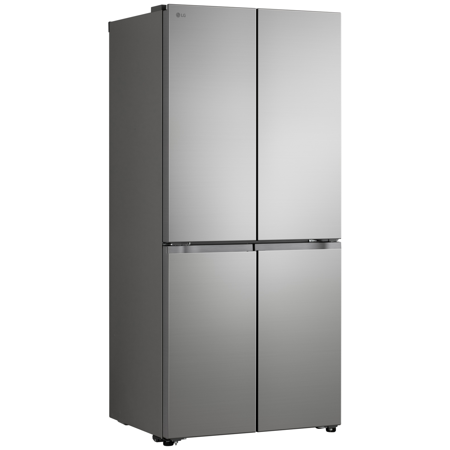 Réfrigérateur argenté LG à quatre portes au design moderne sur fond blanc.
