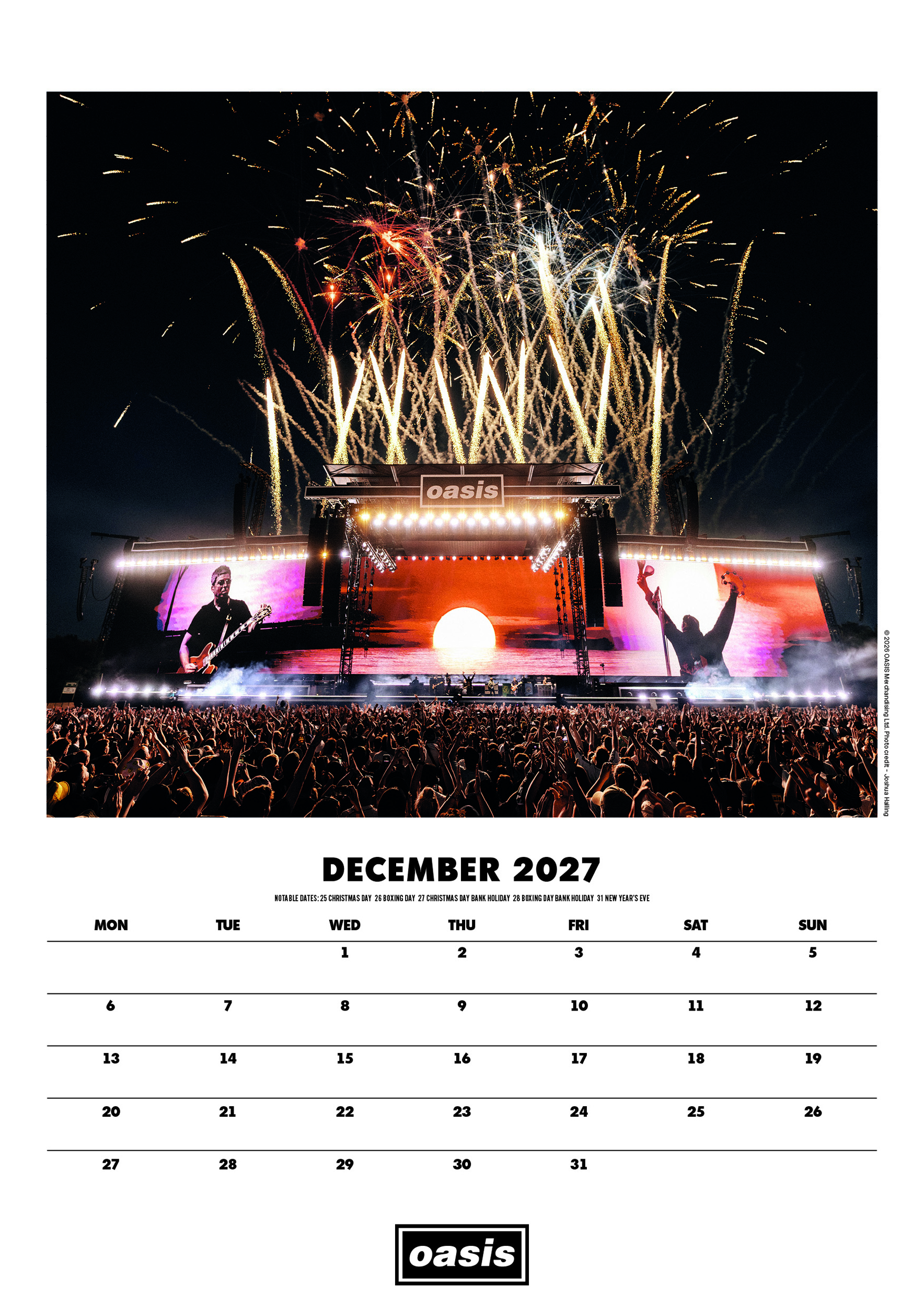 Oasis koncertnaptár 2027. december: tüzes színpadi show, arany tűzijáték és ujjongó tömeg.