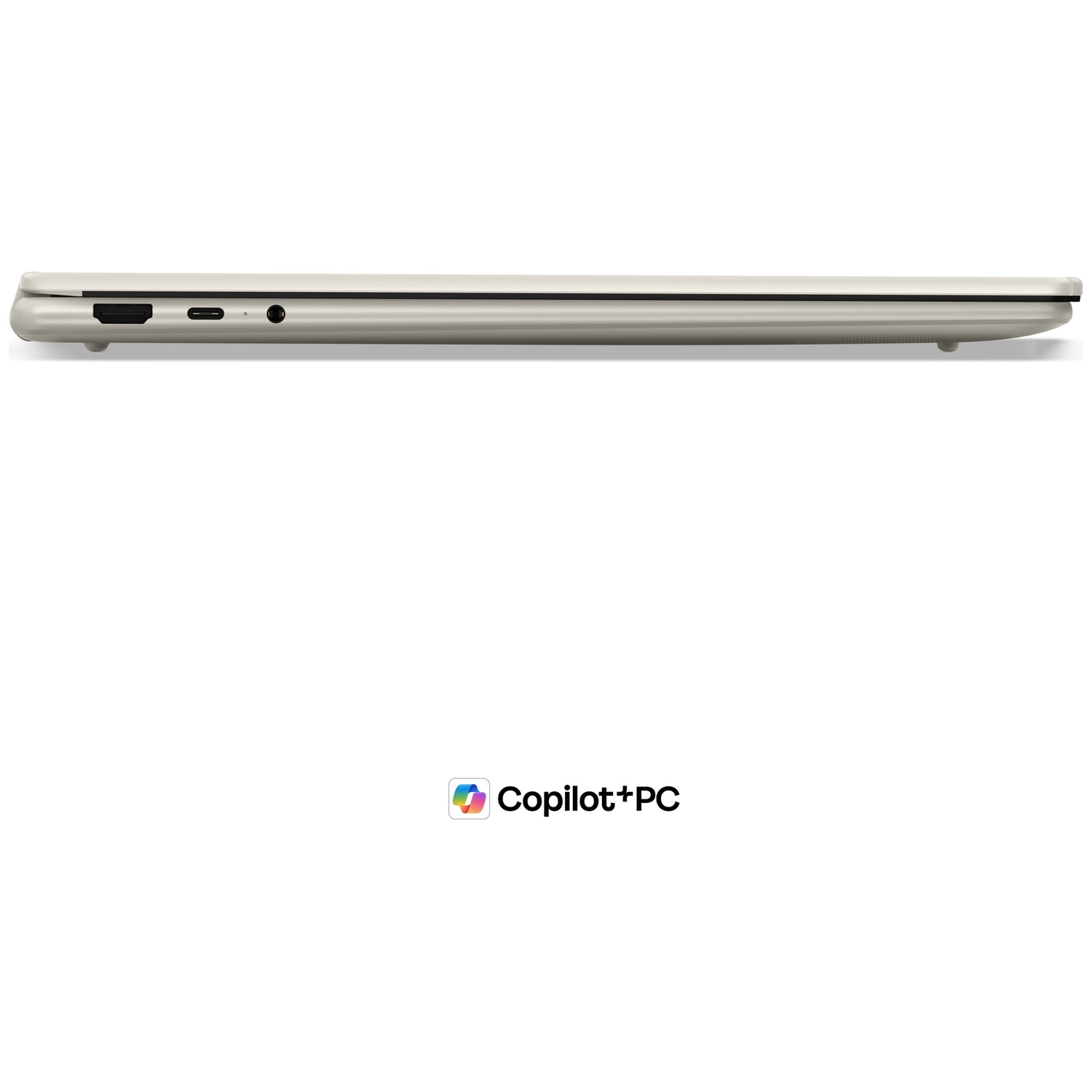 Vue latérale d'un ordinateur portable argenté avec des ports et le logo Copilot+PC en dessous.