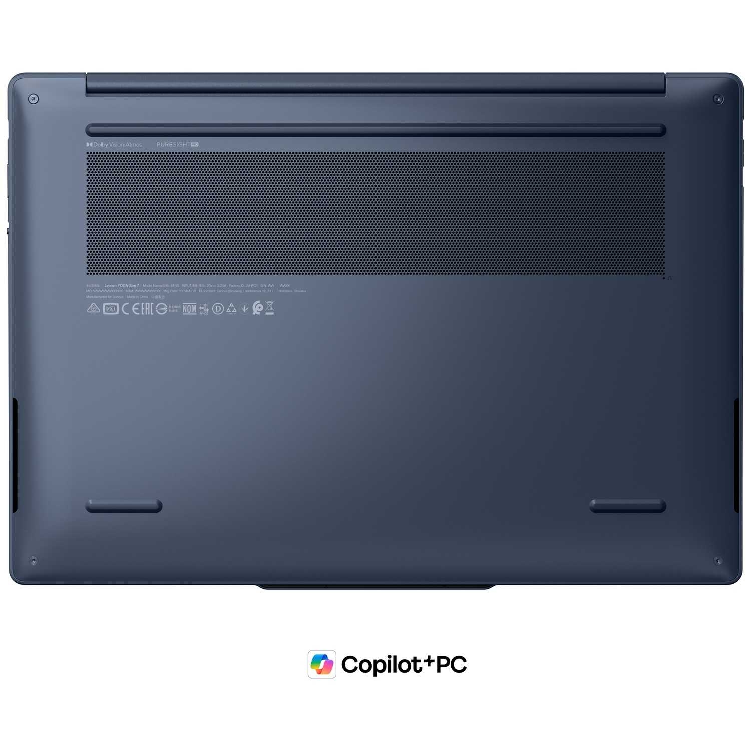 Vue inférieure d'un ordinateur portable Lenovo bleu, avec une grille d'aération et deux petits patins en caoutchouc.
