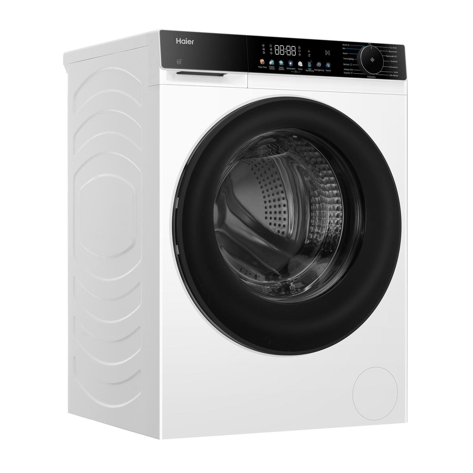 Eine moderne weiße Haier Frontlader-Waschmaschine mit schwarzem Bedienfeld und dunkler Glastür auf weißem Grund.