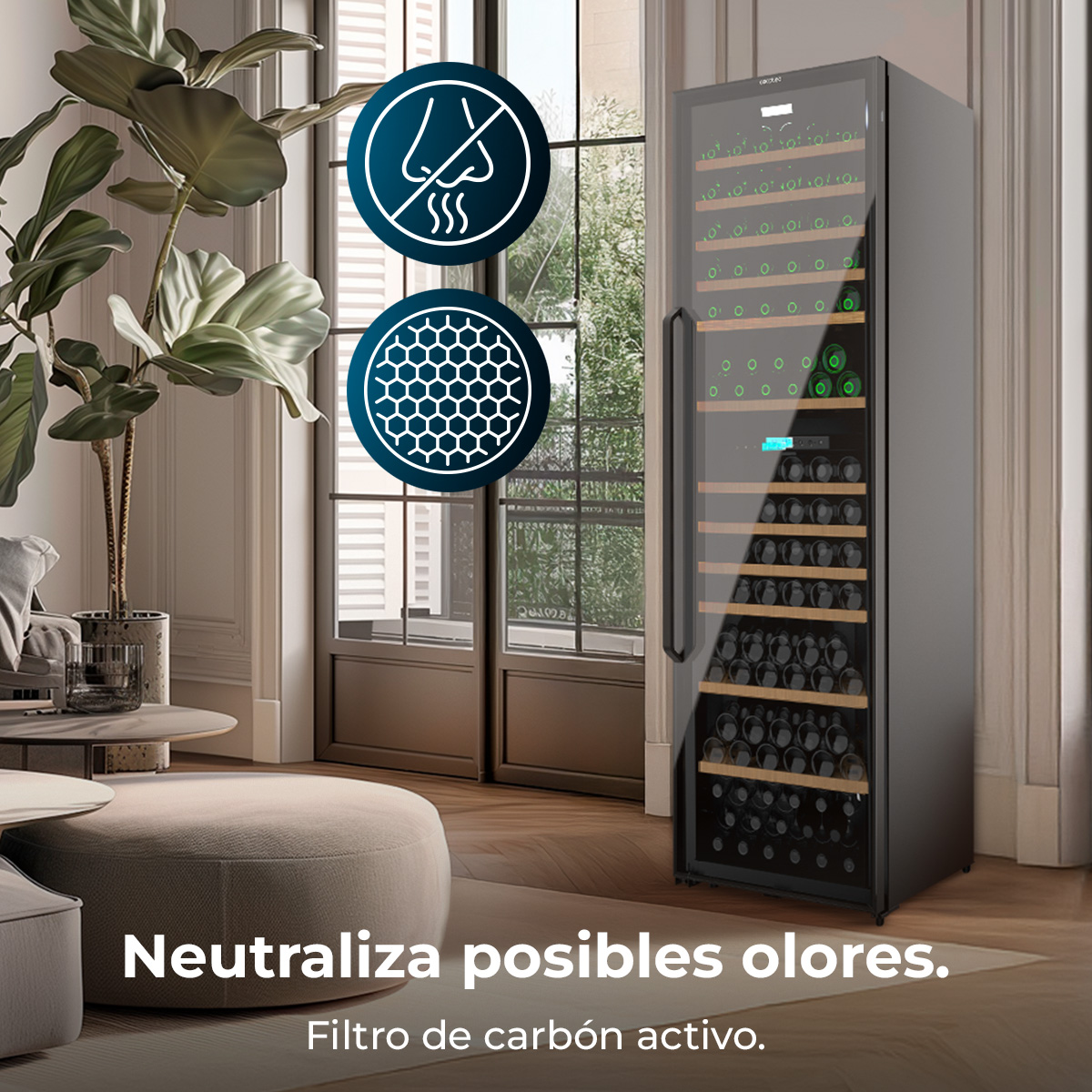 Vinoteca en sala con icono de filtro de carbono y texto Neutraliza posibles olores.