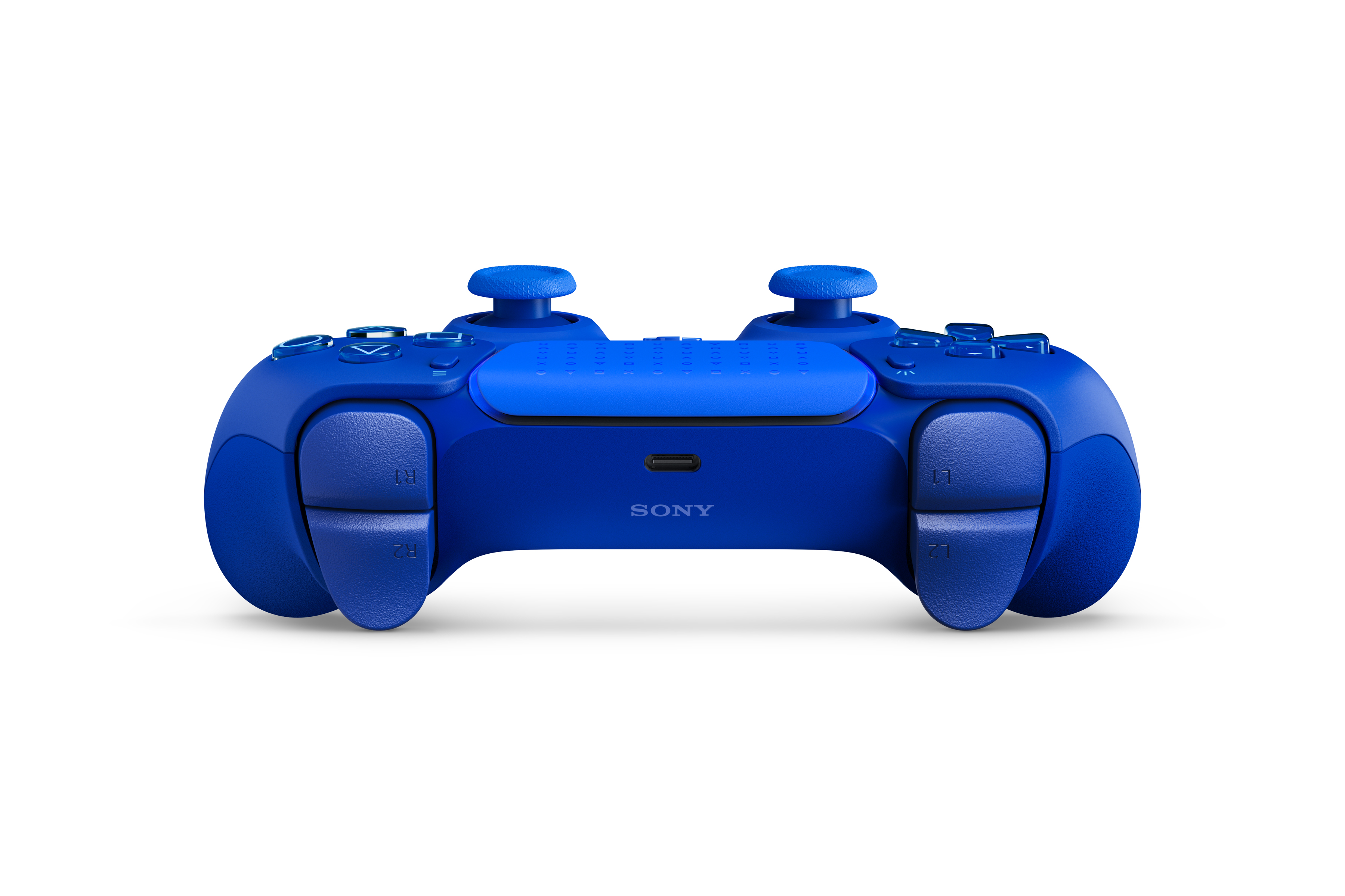 Un controlador azul de Sony PlayStation se muestra desde el frente sobre un fondo blanco.