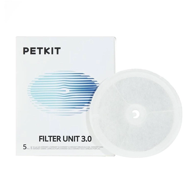 Egy fehér Petkit Filter Unit 3.0 doboz mellette egy kerek, fehér szűrőbetéttel.