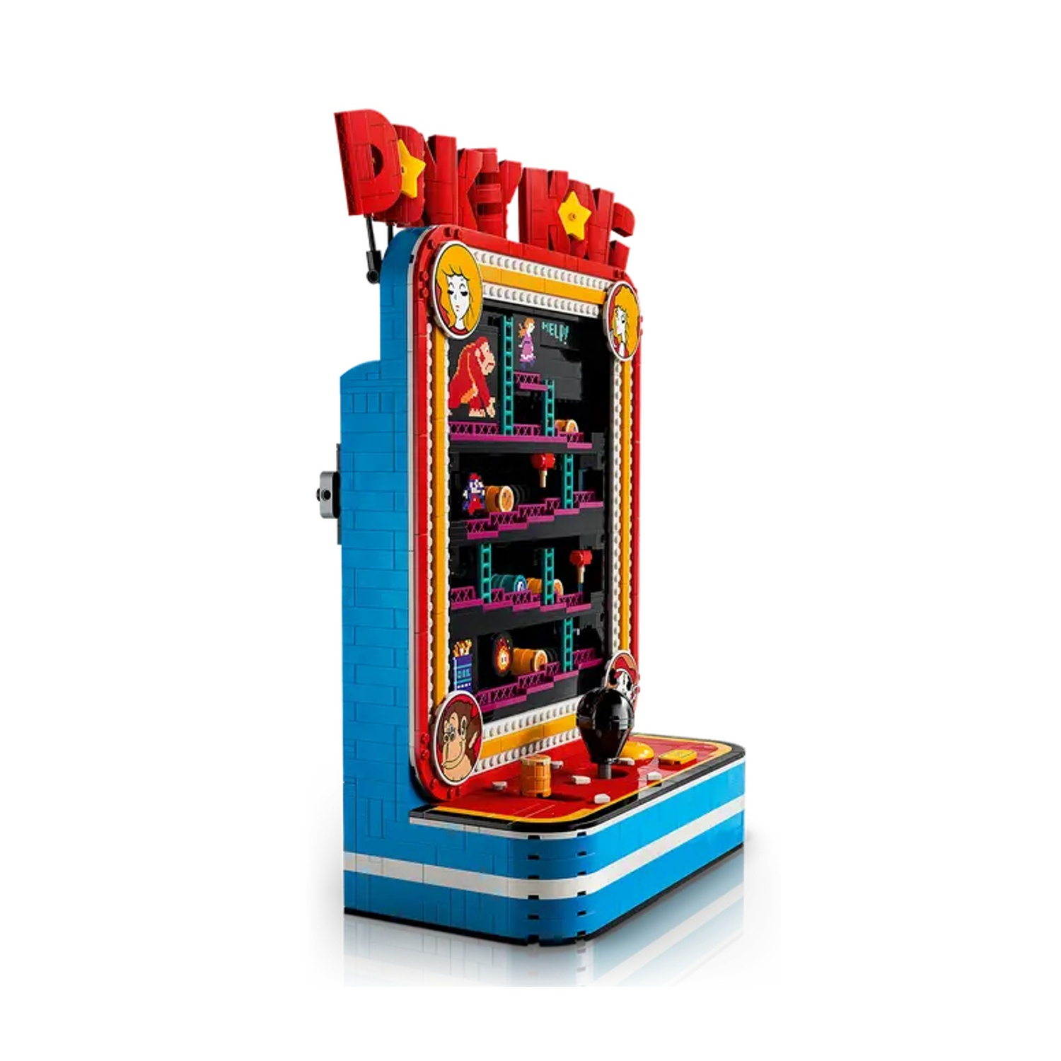 Un dettagliato cabinato arcade LEGO Donkey Kong blu e rosso con personaggi di gioco e un joystick.