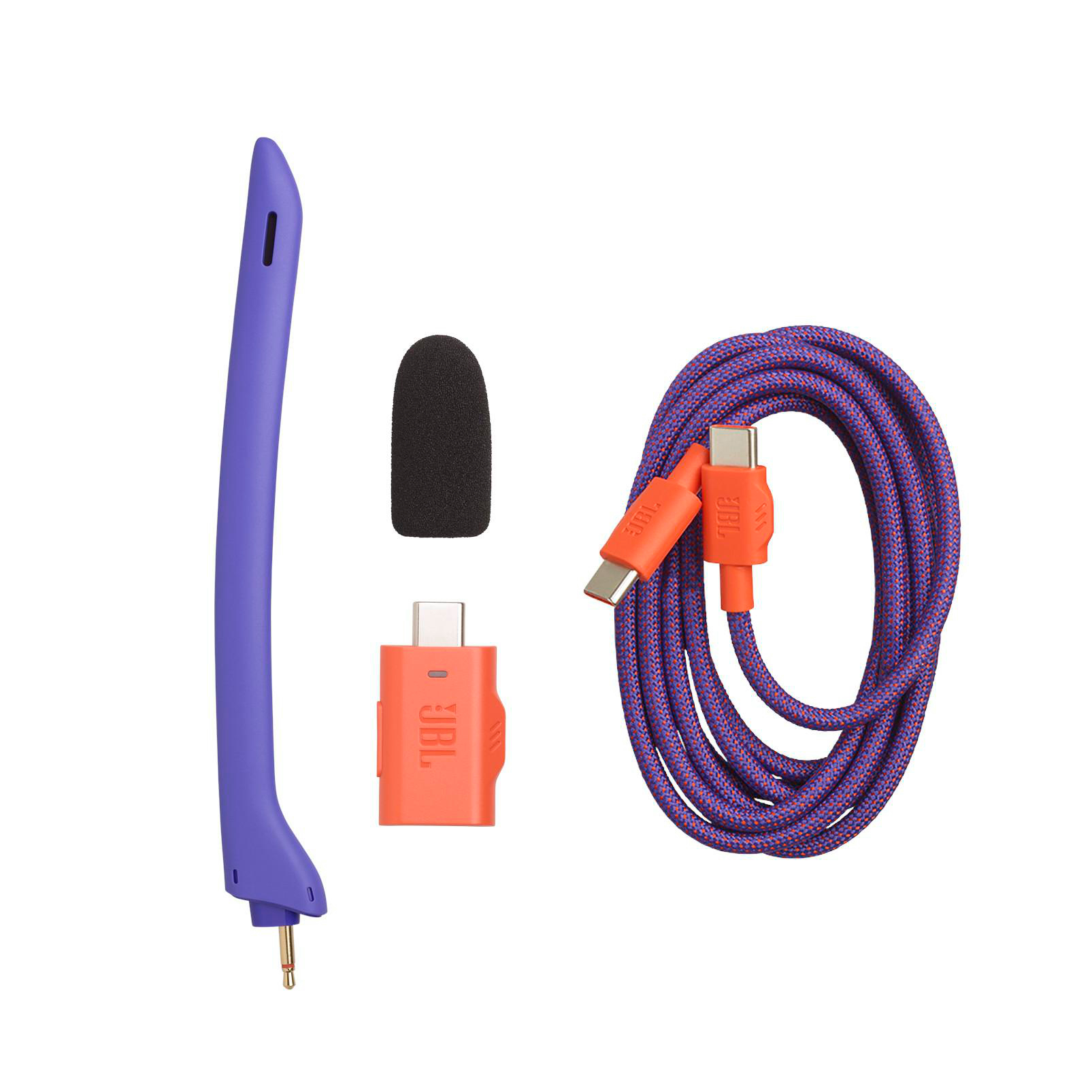 JBL Zubehörset mit violettem Mikrofonarm, Schaumstoffaufsatz, orangem USB-C-Adapter und blau-orangem USB-C-Kabel.