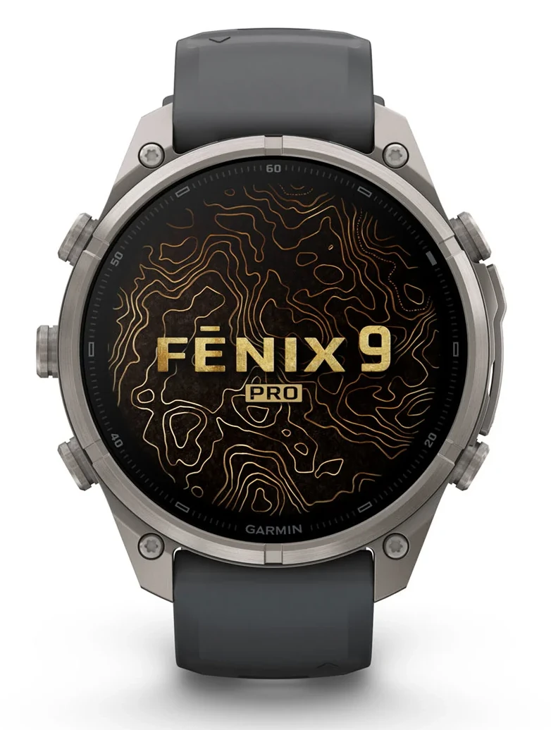 Szary zegarek sportowy Garmin Fenix 9 Pro z tarczą topo i paskiem silikonowym na białym tle.