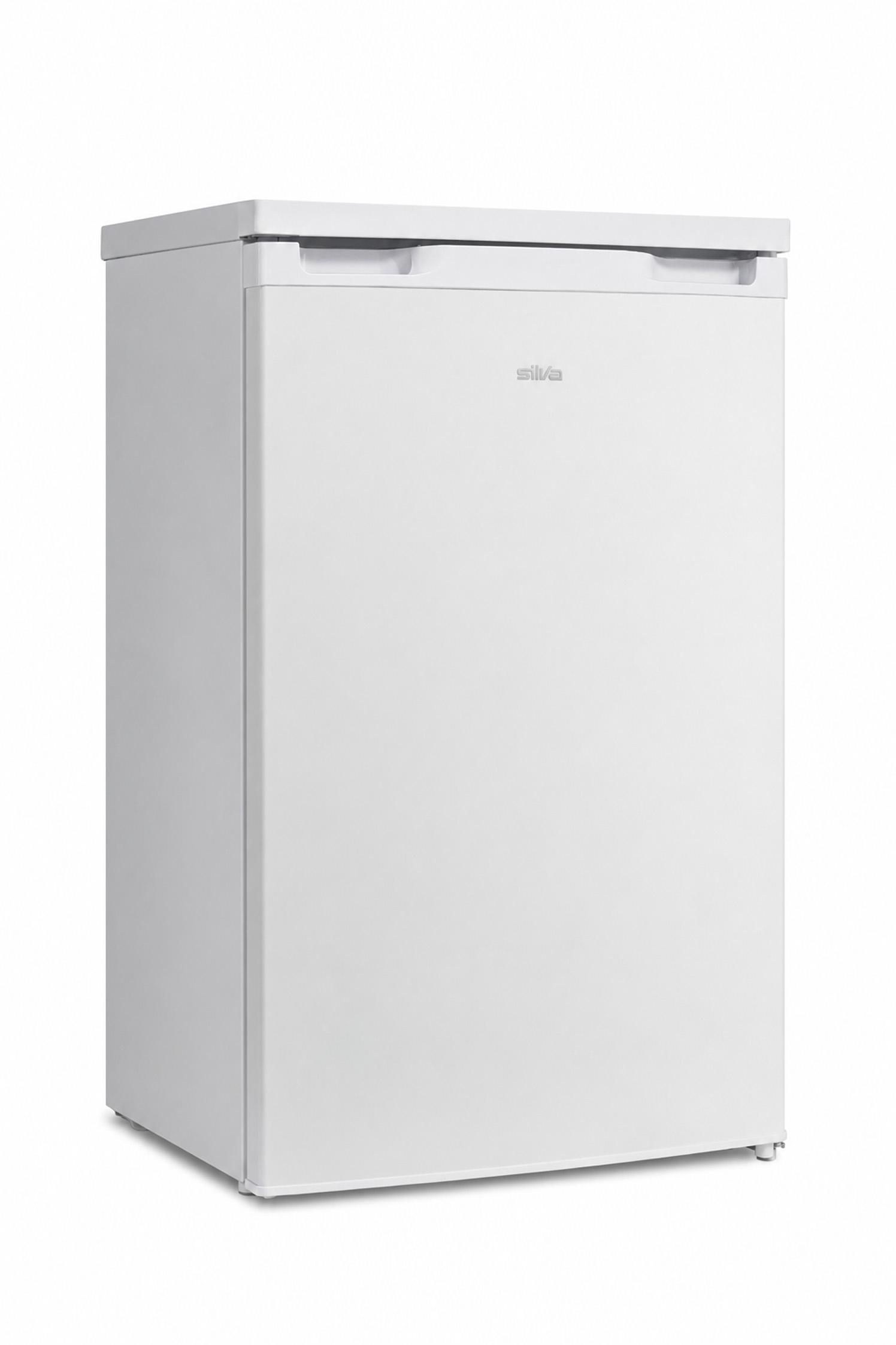Ein kompakter, weißer Kühlschrank mit geschlossener Tür vor einem hellen Hintergrund.