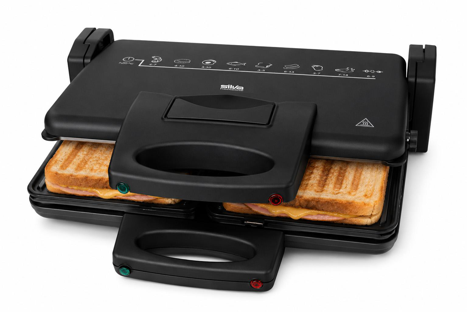 Schwarzer Kontaktgrill mit zwei gerösteten Sandwiches mit Schmelzkäse und Schinken.