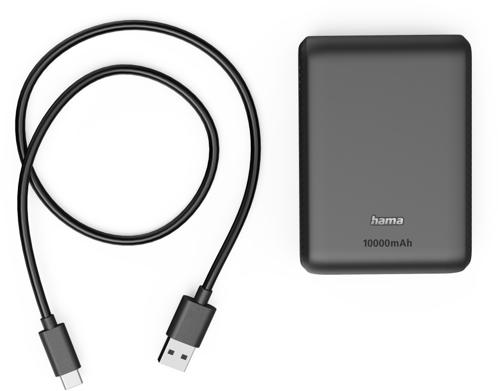 Egy fekete Hama külső akkumulátor 10000mAh-val és egy hozzáillő USB-kábel fehér háttéren.