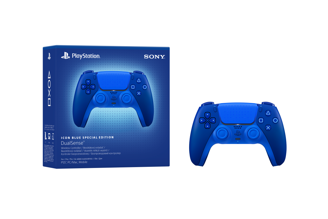 Bezprzewodowy kontroler PlayStation DualSense w kolorze Icon Blue obok opakowania na czarnym tle.