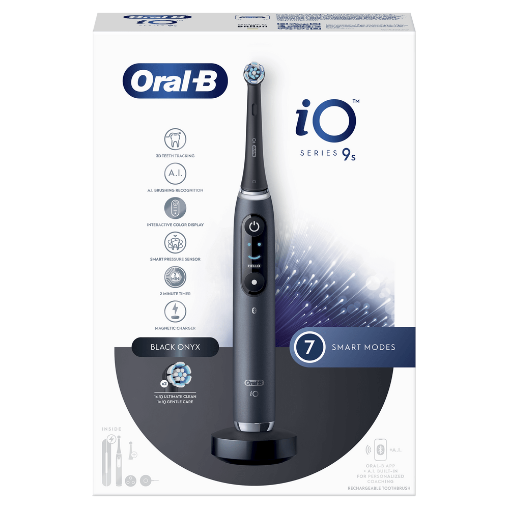 Caja de embalaje del cepillo de dientes eléctrico Oral-B iO Series 9s en Black Onyx sobre una base.